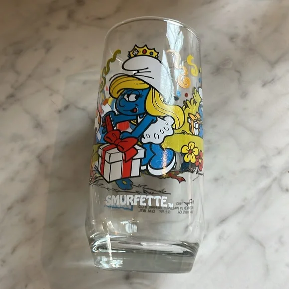 Complete set 1983 Peyer Smurf glasses - Picture 5 of 8